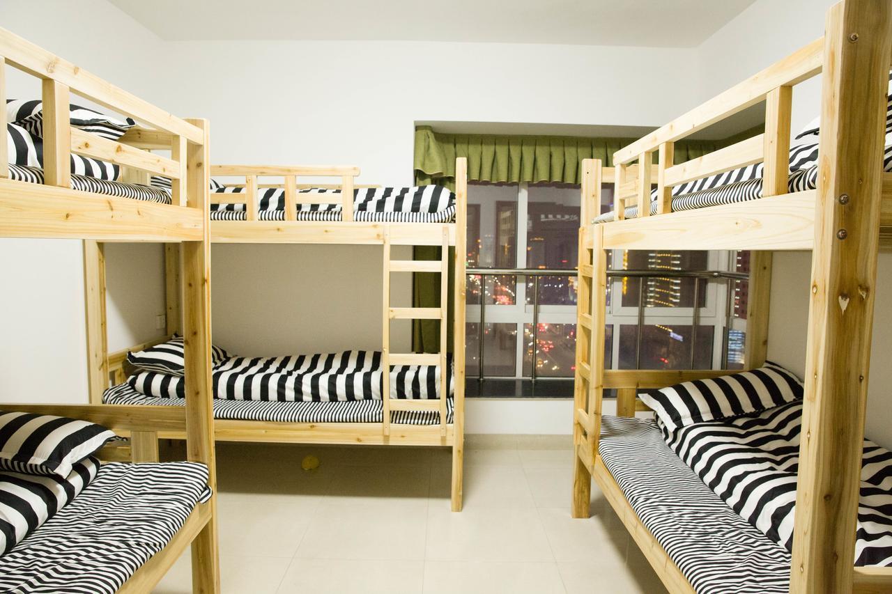 South Face Hostel Jinhu Branch Nanning Kültér fotó